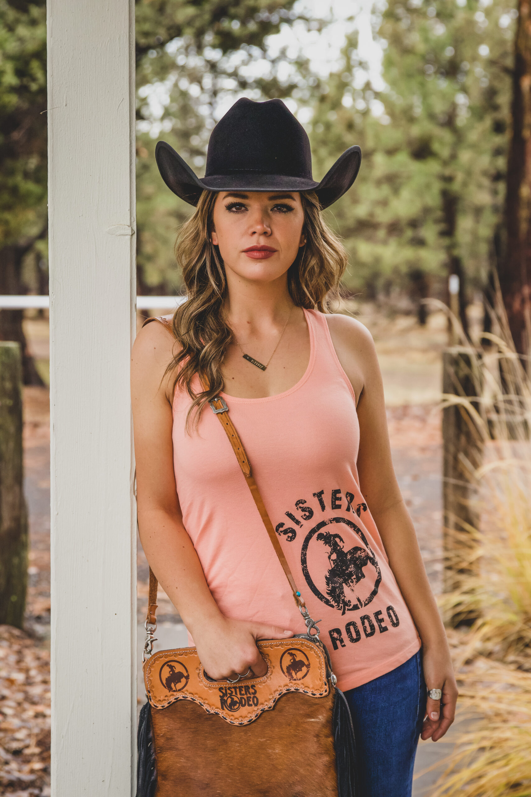 15 Chic And Cute Rodeo Outfits For Ladies In 2024